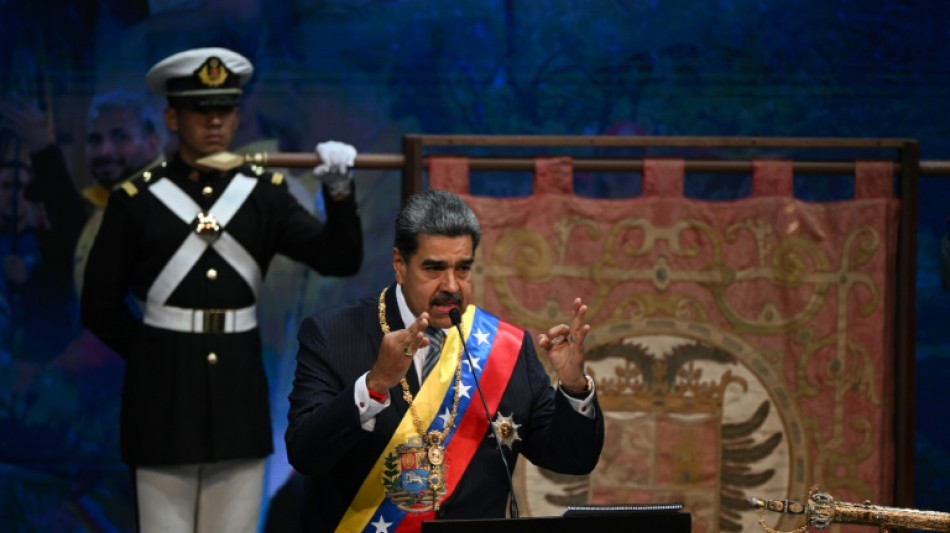 Maduro cria comiss&atilde;o para mudar a Constitui&ccedil;&atilde;o e construir 'novo Estado'