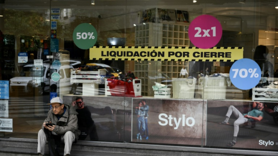 Argentina registra 11% de inflaci&oacute;n en marzo en medio del desplome de la actividad