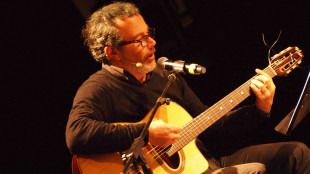 Paolo Sassanelli porta in scena i sapori della cucina pugliese in musica e parole