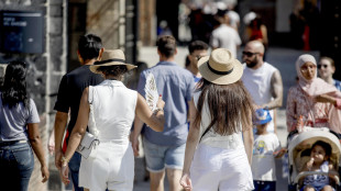 Con il caldo tornano i bollini rossi, venerdì in tre città