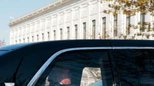 En pr&eacute;sence de Trump, la Cour supr&ecirc;me d&eacute;bat de sa tentative de red&eacute;finir la citoyennet&eacute; am&eacute;ricaine