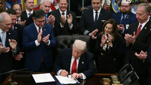 EUA encerram 'shutdown' mais longo da hist&oacute;ria