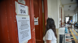 Amministrative, l'affluenza alle 23 è intorno al 37%