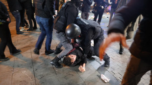 Oltre 1.800 fermati nelle proteste per Imamoglu in Turchia