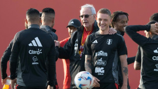 Peru e Paraguai se enfrentam em amistoso de olho na Copa Am&eacute;rica