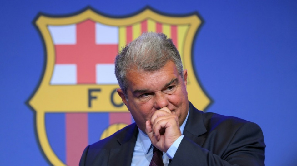 El juez cita al ex&aacute;rbitro Enr&iacute;quez Negreira en la investigaci&oacute;n por pagos del Barcelona