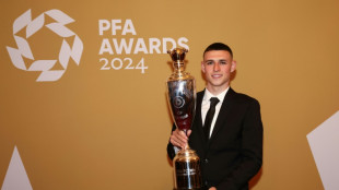 Phil Foden &eacute; eleito 'Jogador do Ano' da Premier League