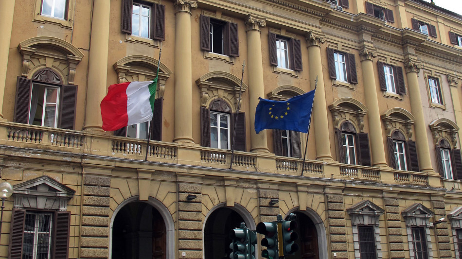 Lo spread tra Btp e Bund tedeschi chiude in rialzo a 124,4 punti