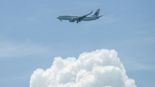 EUA compra avi&otilde;es Boeing para deportar imigrantes