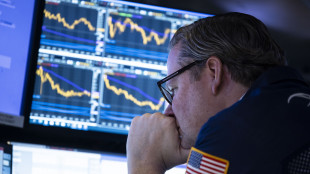 Wall Street sprofonda, Dj -3,56%, Nasdaq -4,89%