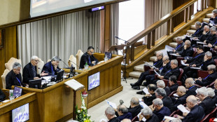 Sinodo Cei, la base boccia il testo, rinvio ad ottobre