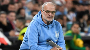 M&eacute;xico e Uruguai se enfrentam pensando na Copa Am&eacute;rica
 
