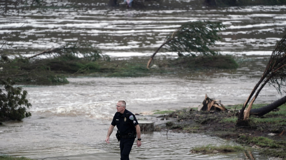 Il bilancio dei morti in Texas sale a 59