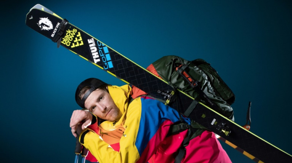 Sports extrêmes: "Super Frenchie", le phénix du base jump à skis