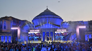 Cento anni di calcio e passione, Napoli si tinge d'azzurro per la festa