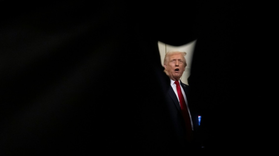 Trump verurteilt Sch&uuml;sse auf Soldaten der Nationalgarde in Washington als "Akt des Terrors"