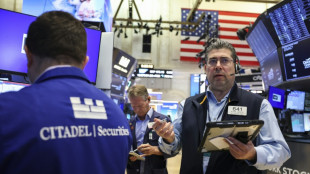 Wall Street termine en nette hausse, port&eacute;e par l'Iran et la tech