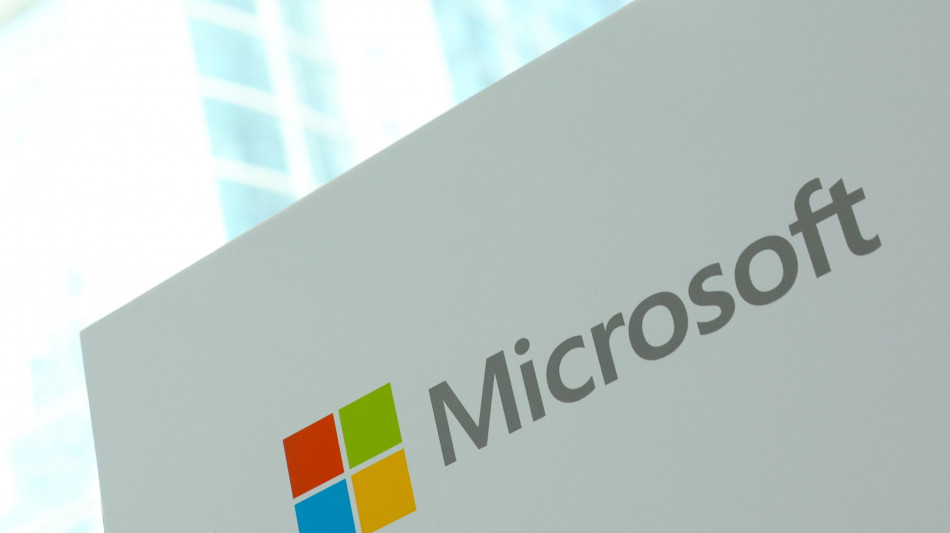 Microsoft nel 2025 spender&agrave; 80 miliardi in data center per IA