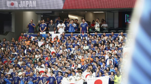 E se os homens japoneses tamb&eacute;m limpassem suas casa e n&atilde;o s&oacute; os est&aacute;dio?