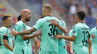 Paderborn siegt sp&auml;t - F&uuml;rths Negativserie h&auml;lt an