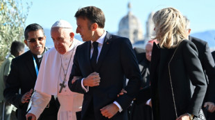Papst wirbt bei Abschlussmesse in Marseille f&uuml;r bessere Aufnahme von Fl&uuml;chtlingen