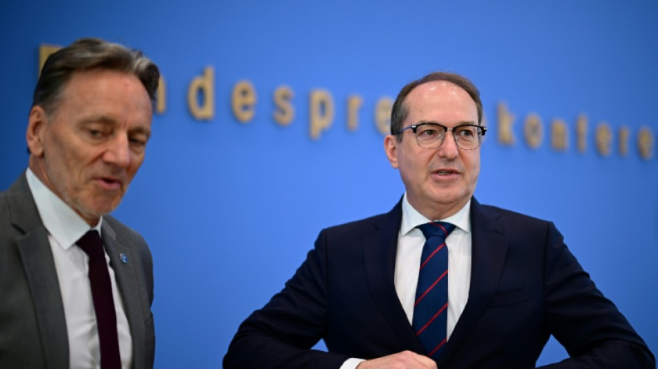 Dobrindt und Münch stellen Lagebilder zu Organisierter Kriminalität vor