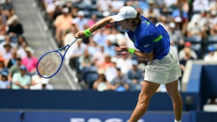 De Minaur vence Riedi e volta às quartas de final do US Open