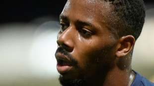 Botafogo cancela contratação do lateral português Manafá