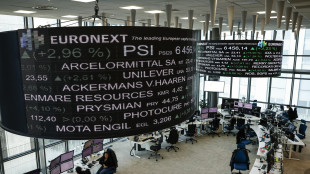 Borsa: Europa incerta dopo tregua e Powell, a Milano +0,2%