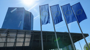 Bce, salgono rischi al rialzo per inflazione e al ribasso per la crescita