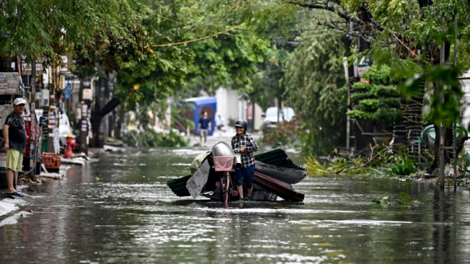 El balance del supertif&oacute;n Yagi sube a nueve muertos en Vietnam por deslizamiento de tierra