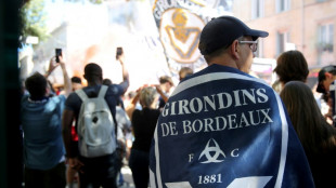 Bordeaux &eacute; rebaixado para 4&ordf; divis&atilde;o francesa por fal&ecirc;ncia