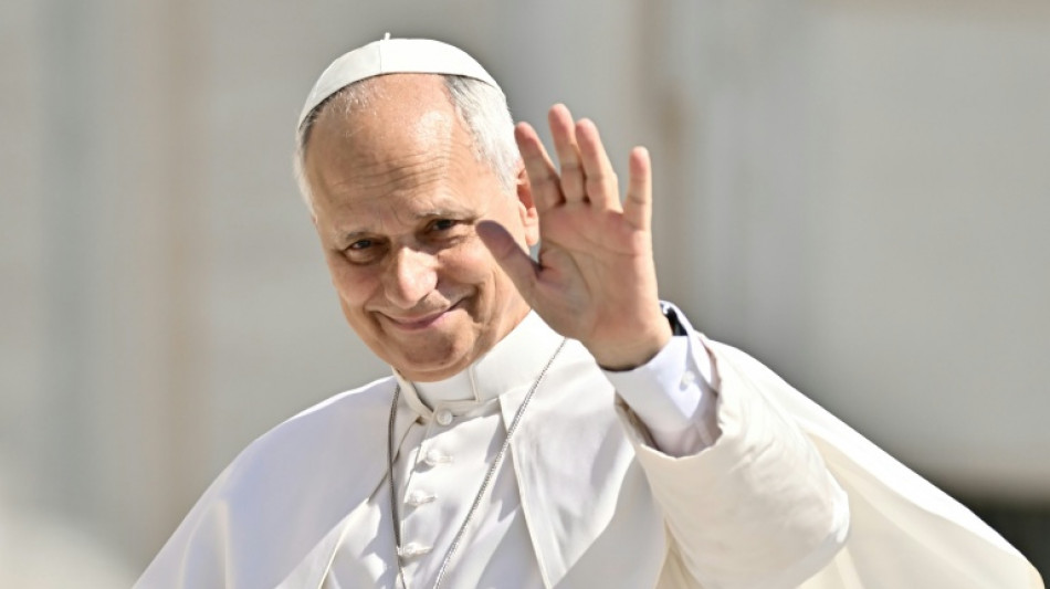 Papa inicia consist&oacute;rio com mensagem contra a guerra