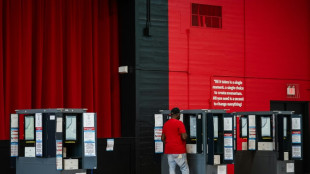 FBI alerta sobre amea&ccedil;as de bomba da R&uacute;ssia em locais de vota&ccedil;&atilde;o nos EUA