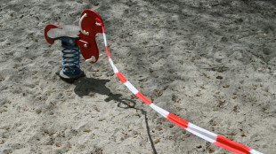 Einjähriger verbrennt sich auf Spielplatz in Hannover an glühender Grillkohle