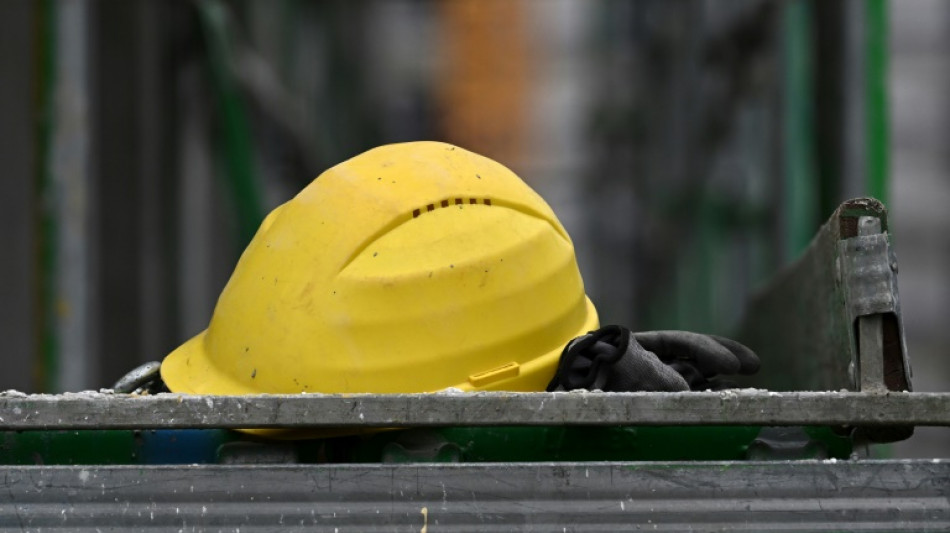 Tarifstreit im Bau: Arbeitgeber empfehlen Firmen freiwillige Lohnerh&ouml;hungen