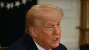 Trump amenaza con nuevos aranceles del 50% a la UE, que reacciona enérgica