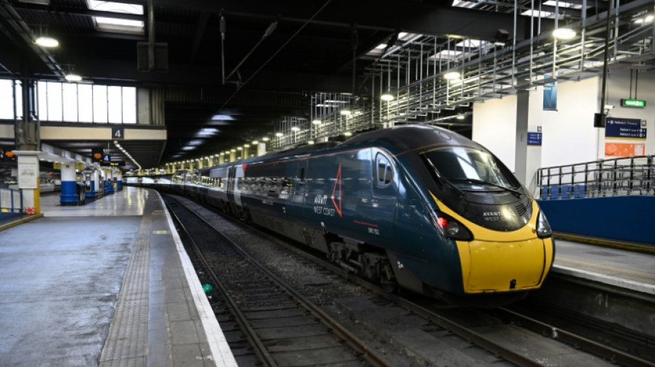 Streik legt erneut Zugverkehr in Gro&szlig;britannien lahm