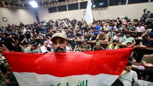 Tausende Sadr-Anh&auml;nger besetzen "bis auf weiteres" irakisches Parlament
