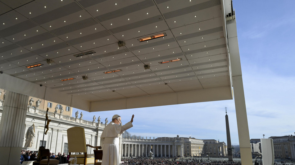 Il Papa ai cristiani del Medio Oriente, 'siate strumenti di pace'