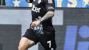 Calcio: Como; Strefezza ceduto all'Olympiakos