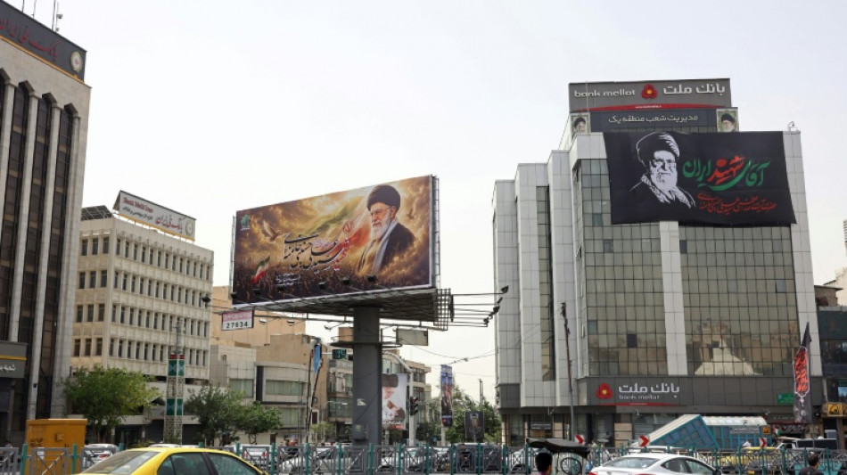 Le corps du guide supr&ecirc;me Khamenei est arriv&eacute; sur le lieu de ses fun&eacute;railles &agrave; T&eacute;h&eacute;ran