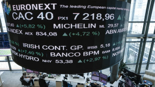 Borsa: l'Europa apre in rialzo, Parigi +0,6%