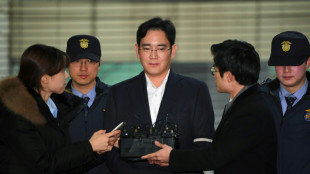 Perd&oacute;n presidencial para jefe de Samsung, anuncia cartera de Justica de Corea del Sur