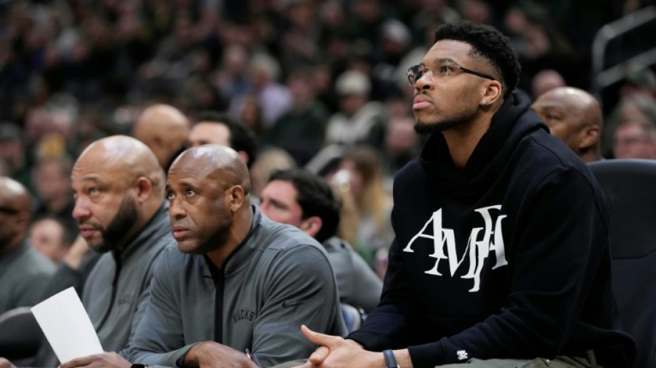 Giannis out and Spurs' Fox added to NBA All-Star Game