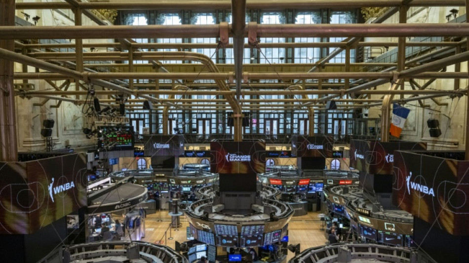 A Wall Street, record pour le Dow Jones, apr&egrave;s la tentative d'assassinat de Trump