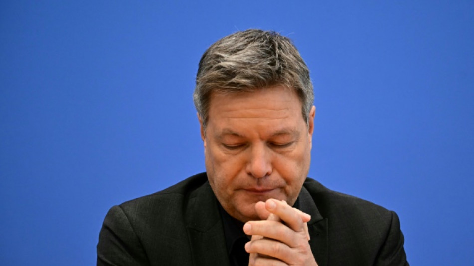 &Uuml;ber 230.000 Menschen fordern Habeck in Petition zu Verbleib in Politik auf