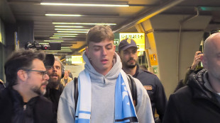 Maldini firma con la Lazio 'qui per far vedere le mie qualit&agrave;'