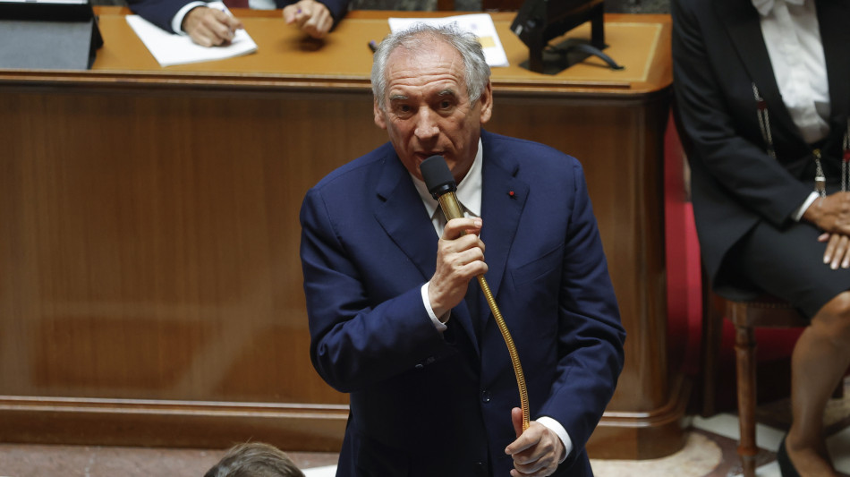 Cade il governo Bayrou,Assemblée Nationale nega la fiducia