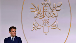 Ecologie, pouvoir d'achat, retraites: Macron veut réunir un "Conseil national de la refondation"